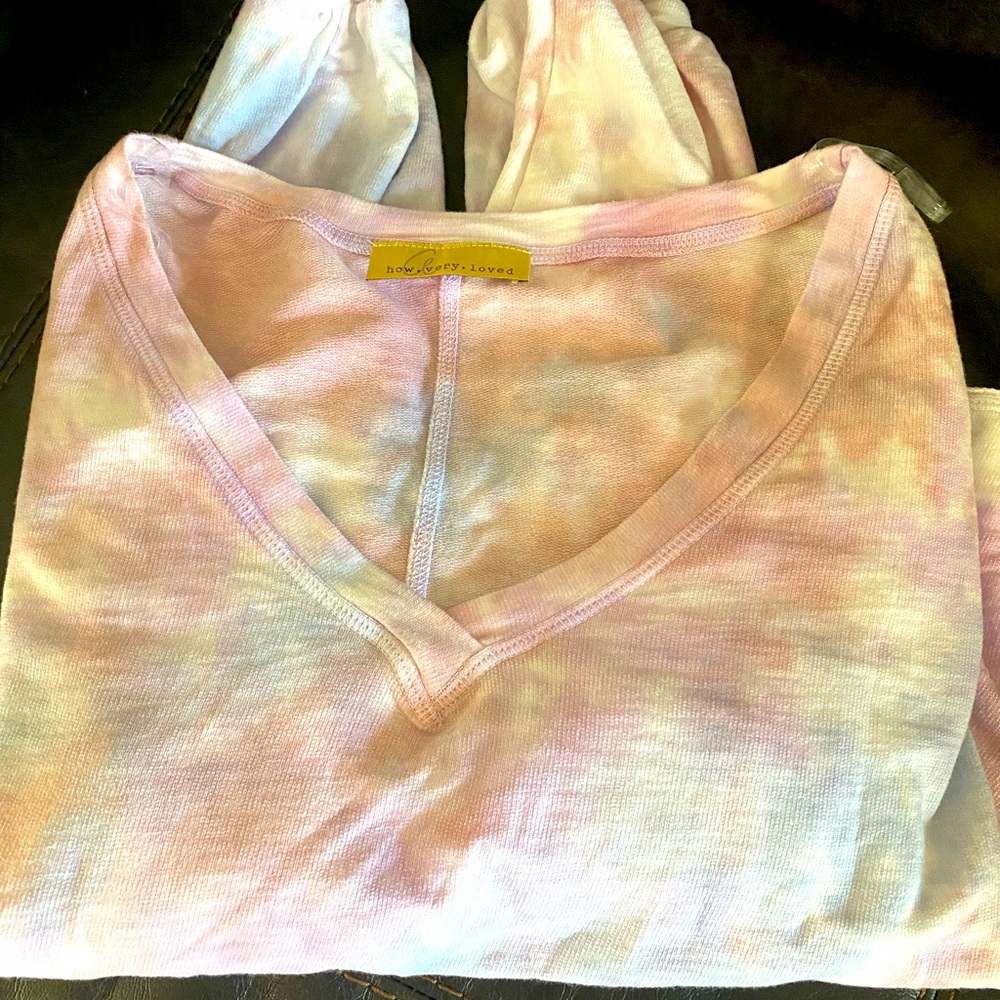 Cute off shoulder crop top
